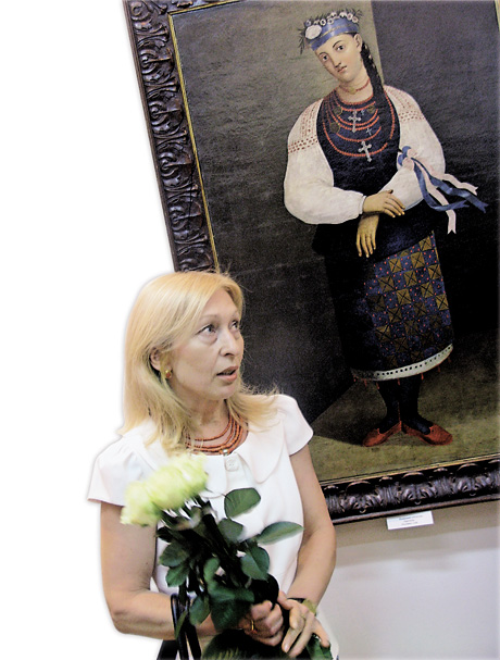 Директор Хмельницького обласного художнього музею Лариса Чернова роз- повідає, що «Українська наречена» невідомого автора — високохудожній зразок народного мистецтва. Фото автора